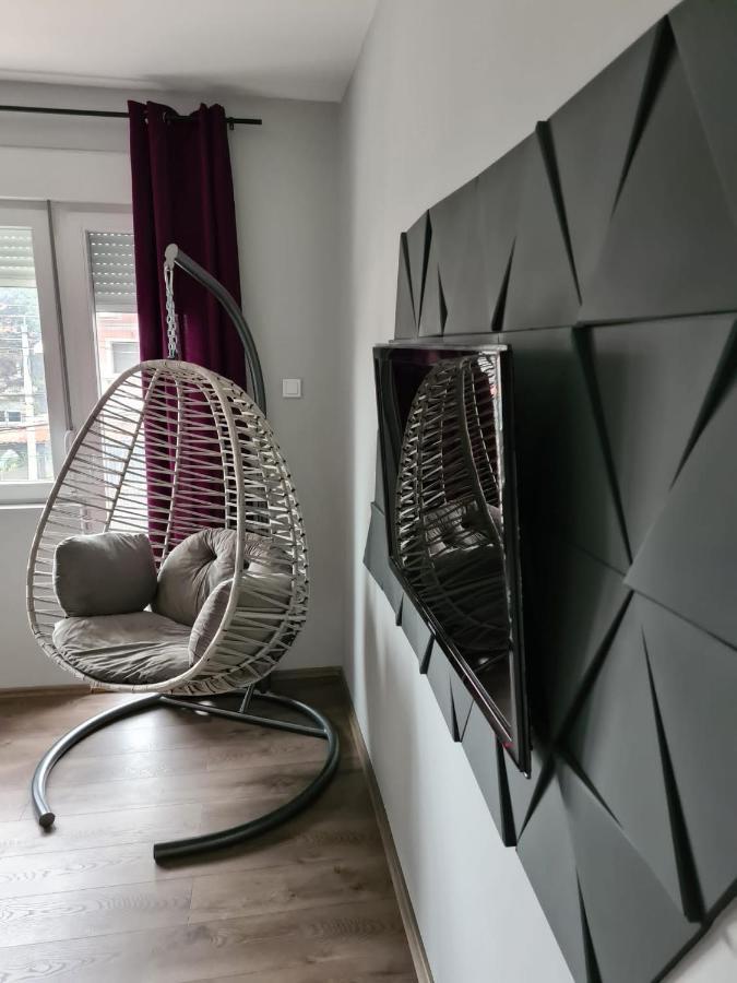 Grey & Sunny Apartments Зайечар Екстериор снимка